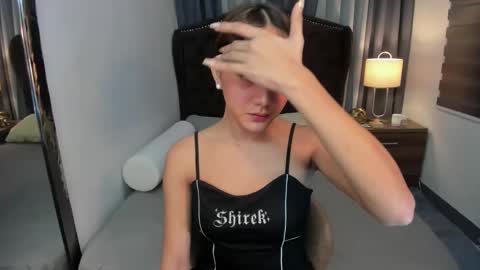 Sophia online show from February 11, 3:29 am