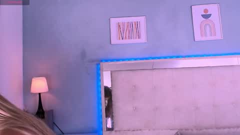 emily_castillo_1 online show from September 11, 4:32 am