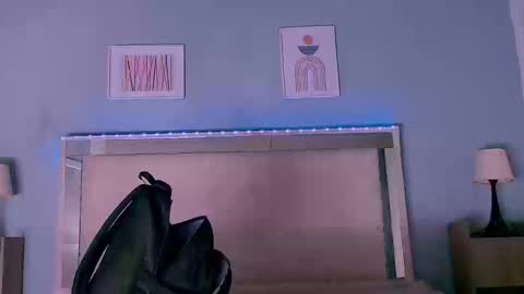 emily_castillo_1 online show from October 1, 4:13 am