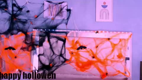 emily_castillo_1 online show from October 9, 5:20 am