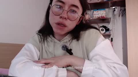 emily_pearl_ online show from February 20, 7:52 pm