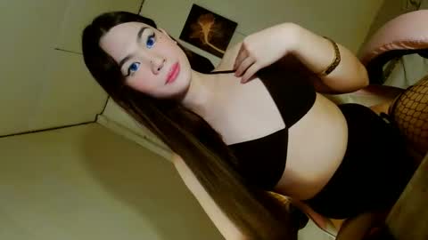 ariane online show from April 6, 10:37 am