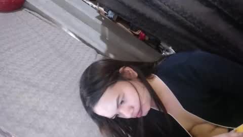 empressrheo online show from November 17, 3:50 am