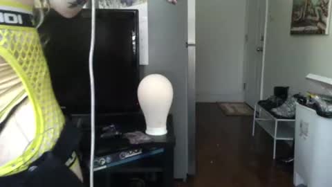 empusalamia online show from January 22, 9:33 pm