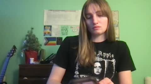 Snapshot of esthergreyplus chatting on January 27, 8:28 pm Esther Grey online show from January 27, 8:28 pm