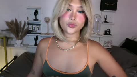 Queen Eva Mazikeen online show from July 31, 10:54 pm