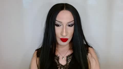 Snapshot of evezephira chatting on September 19, 4:02 pm Supreme Maestra online show from September 19, 4:02 pm