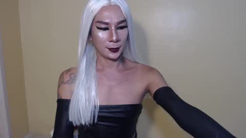 goddess evy-DONT FORGET TO GIVE ME A THUMBS UP AND FOLLOW online show from December 19, 2:35 pm