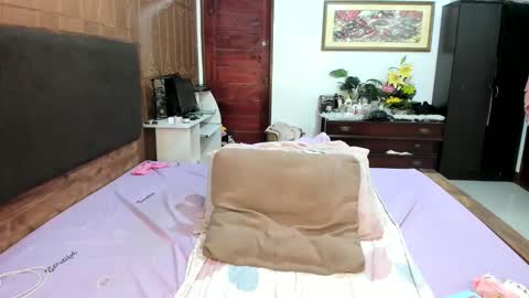 voloptous mommy angel online show from February 11, 2:41 am