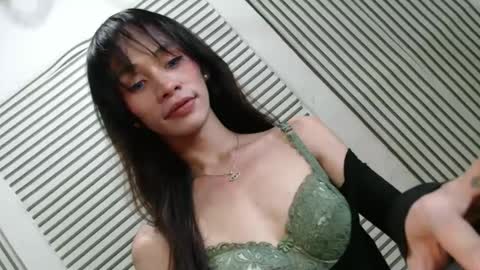 Alexandra x Alexandro online show from April 14, 4:39 am