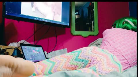 fantasyguy99 online show from March 1, 10:10 am