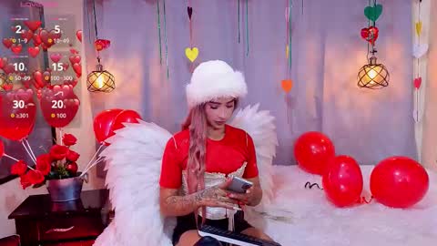 flor_gil online show from February 14, 4:53 am