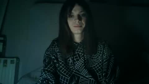 Snapshot of flowpinou chatting on February 7, 2:08 am Emmy online show from February 7, 2:08 am