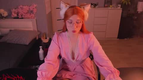 Sue online show from March 1, 8:58 pm