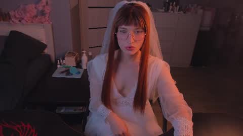 Sue online show from July 25, 9:35 pm