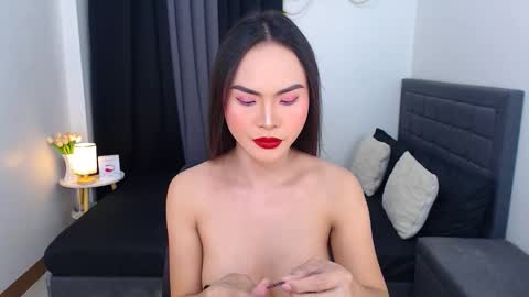 Francine and Carla online show from February 24, 9:35 am