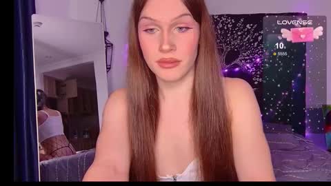 I am franzeva  online show from October 17, 6:17 am