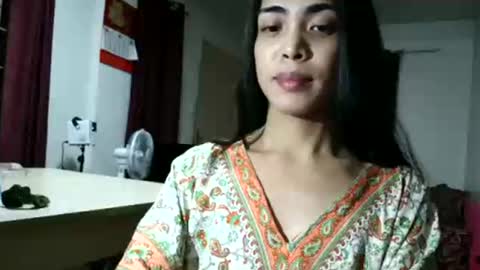 Snapshot of freva_khalifa09 chatting on October 24, 12:32 pm Freva online show from October 24, 12:32 pm
