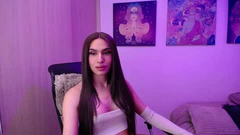 Gia Mint  online show from April 29, 5:56 am