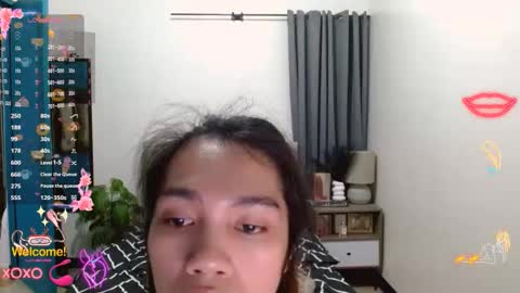 Snapshot of glorious_kim chatting on September 16, 12:53 pm Kim - DONT FORGET TO FOLLOW AND GIME THUMBS UP online show from September 16, 12:53 pm