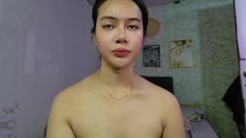 geneviev online show from March 14, 2:59 am