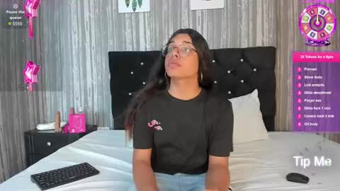 hailey_johnsonn online show from September 14, 2:21 pm