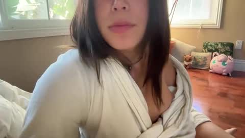 hamsafaet online show from December 5, 5:08 pm