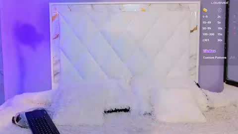 Hanzking01 online show from March 25, 3:01 am