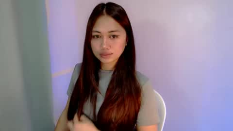 Yoshin online show from November 30, 8:55 pm