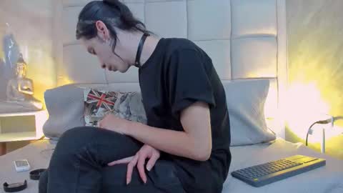 Keira Hecate online show from October 31, 8:17 pm