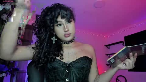 Heka Prudence online show from April 14, 3:11 am