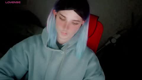 Helen Spellman online show from November 25, 5:15 pm