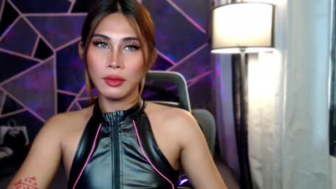 Davey online show from November 19, 2:00 am