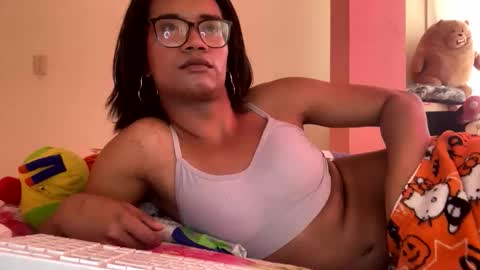 horny_brii online show from March 27, 10:33 pm