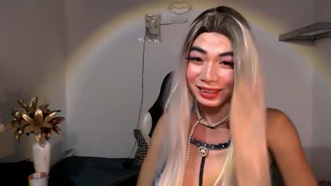 horsecockjanets online show from November 28, 1:34 pm