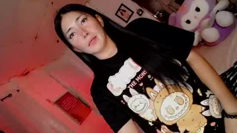 its me CLAUDIA online show from March 21, 10:20 am