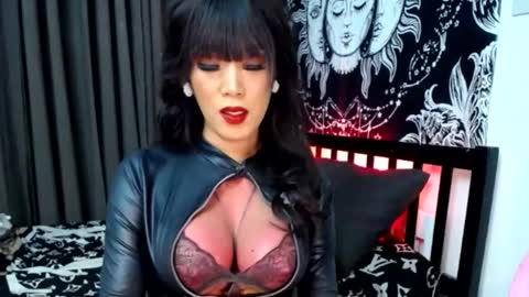 Jessica Cumshow FOLLOW ME online show from December 20, 8:31 am