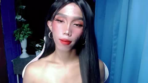 Khianna online show from February 1, 7:12 pm