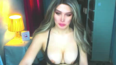 T A N Y A online show from February 3, 3:04 am