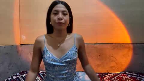 hottie_wildasian4uxxx online show from April 7, 6:47 am