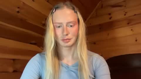 HotTransGirlie online show from January 20, 10:18 am