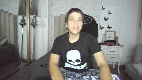 hunter exe  online show from April 17, 6:49 am