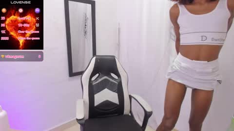 pamela online show from December 9, 11:58 pm