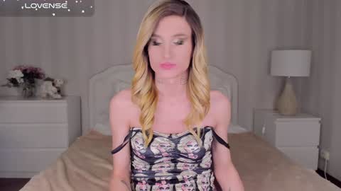 Kesha     - subscribe for more explicit content online show from December 22, 6:59 pm
