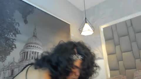 Snapshot of ile_matamba chatting on October 22, 2:52 pm ile_matamba online show from October 22, 2:52 pm