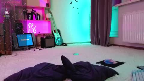  Dina  Help me reach 100 likes  online show from November 23, 9:39 pm