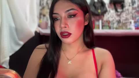 they call me Iriss online show from April 18, 9:00 am