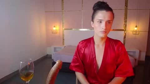 IsabelFernandez online show from October 12, 6:05 am