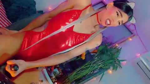 isabellagirs online show from March 22, 1:21 am