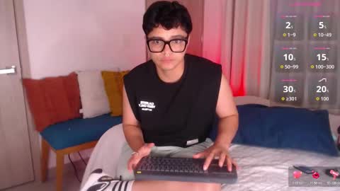 Isabella Mout  online show from February 22, 9:17 pm